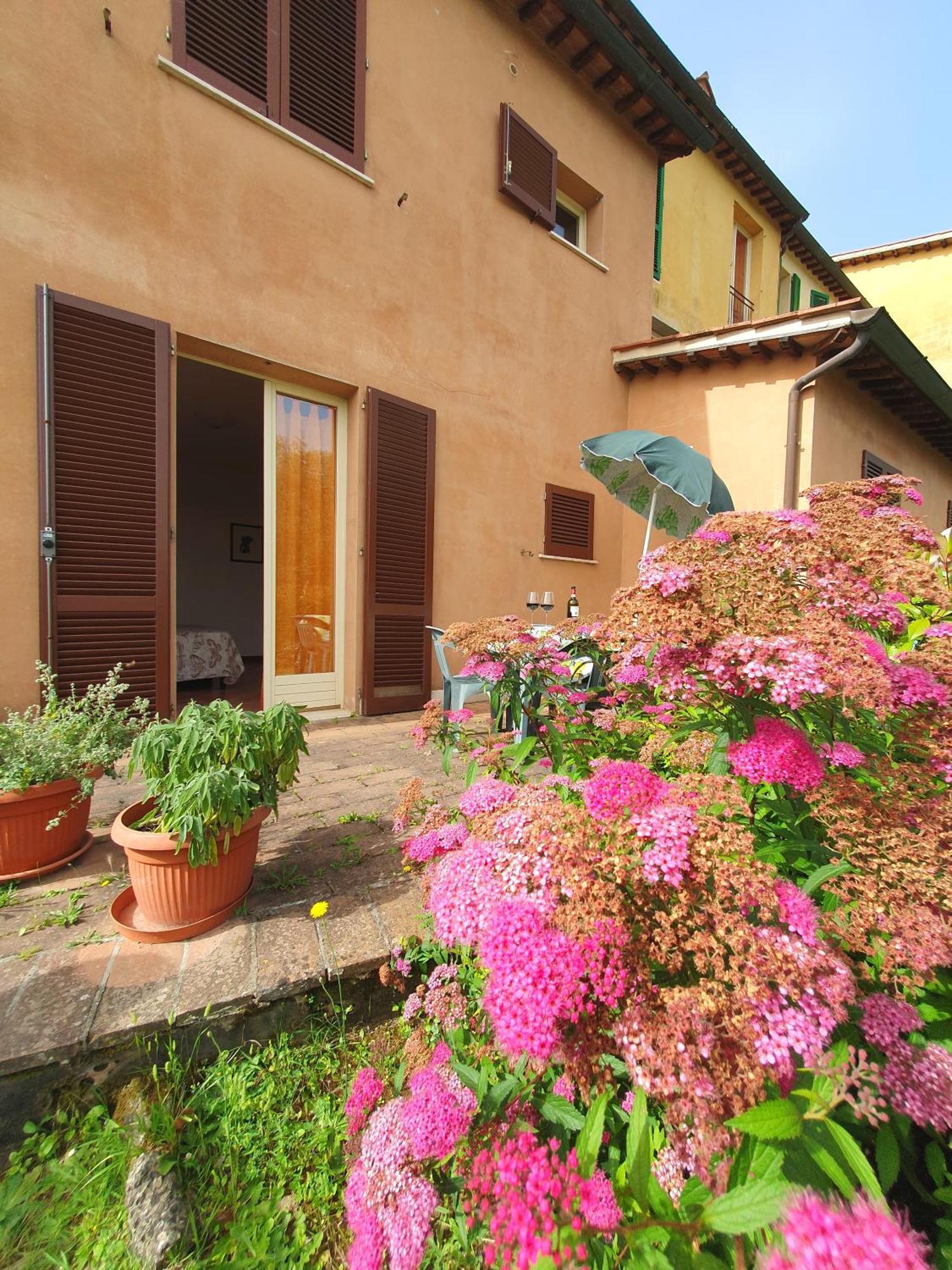 Residence Le Meridiane Siena Exterior photo